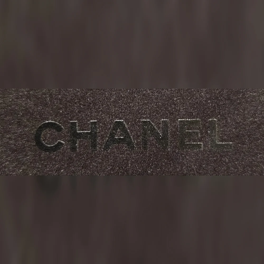 CHANEL elegant black